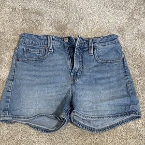 Old Navy Women's Light Blue Jean Shorts